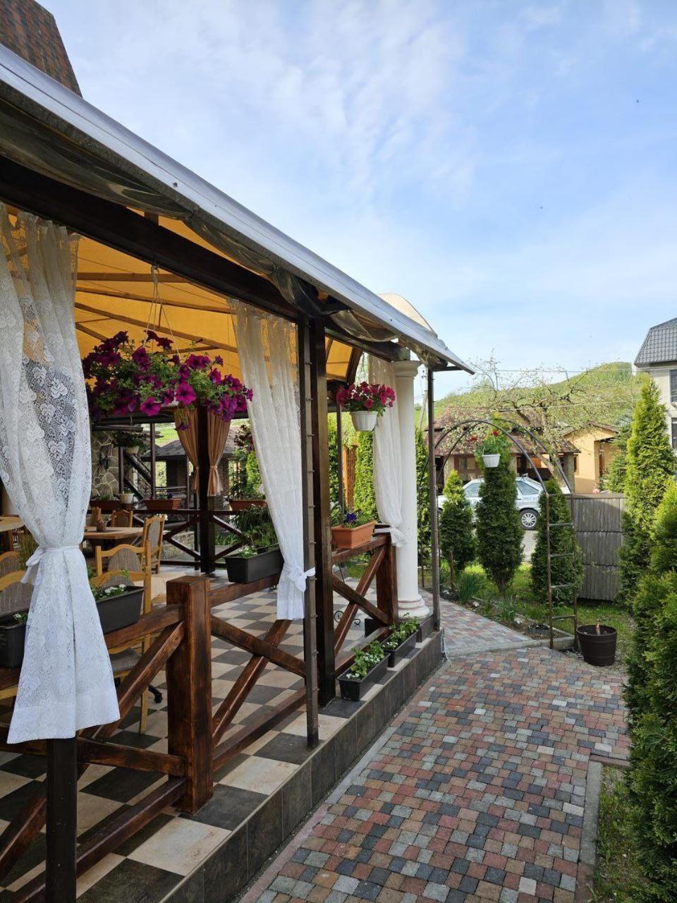 Minihotel Zolotoe Runo Ploskoye Exterior foto